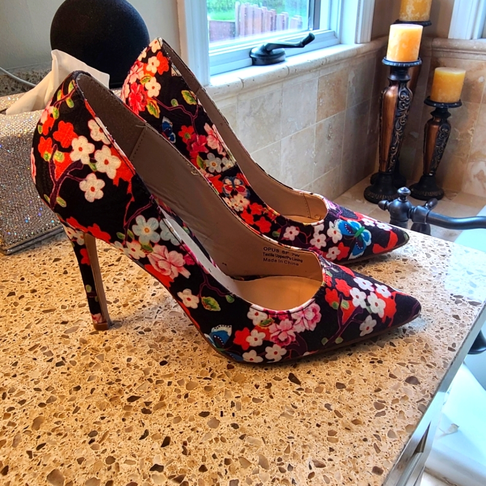 Cutest heels ever.
